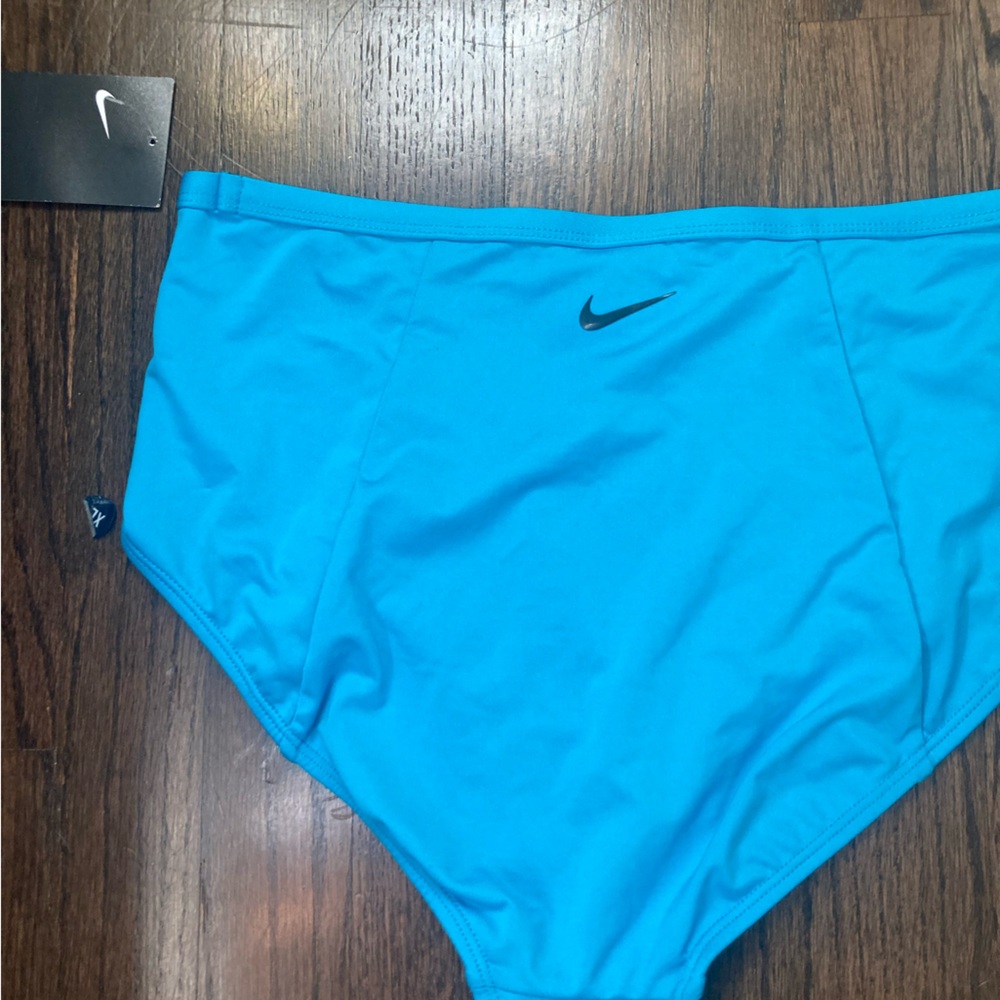 Nike Women’s Bikini bottom Medium
